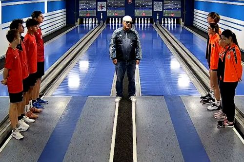 Rozhodcom zápasu bol Jožko Kráľovič 1